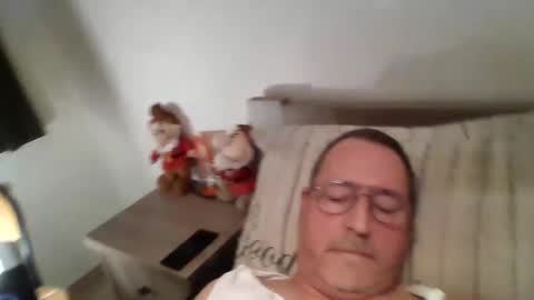 Hotguy61 online show from 10/17/25, 09:28