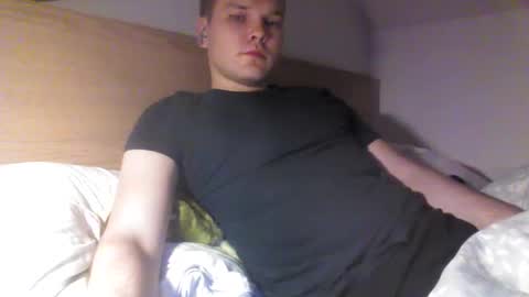 Snapshot of martinez36133 chatting on 02/03/25, 07:10 martinez36133 online show from 02/03/25, 07:10