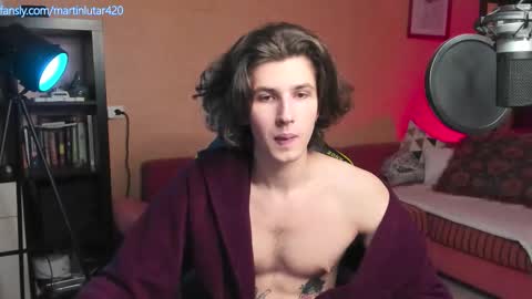 Snapshot of martinlutar420 chatting on 10/24/25, 08:00 Daddy Marty online show from 10/24/25, 08:00