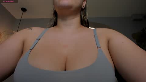 Martinna Bonnet online show from 12/04/24, 10:35
