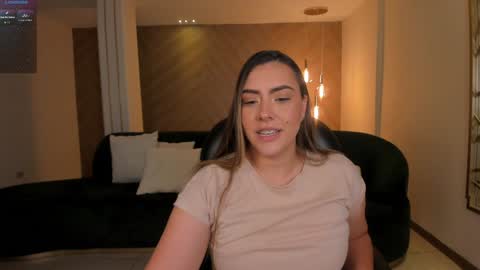 Martinna Bonnet online show from 02/02/25, 01:30