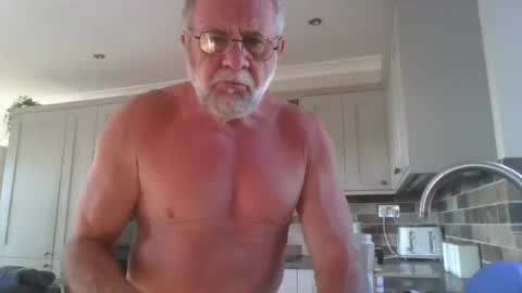 martinrgbxxxx online show from 07/08/26, 09:03