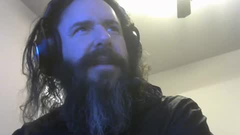 Snapshot of martlz chatting on 12/22/24, 11:44 Martlz online show from 12/22/24, 11:44