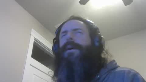 Snapshot of martlz chatting on 12/26/24, 07:03 Martlz online show from 12/26/24, 07:03