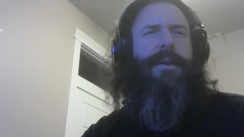 Snapshot of martlz chatting on 12/26/24, 10:05 Martlz online show from 12/26/24, 10:05