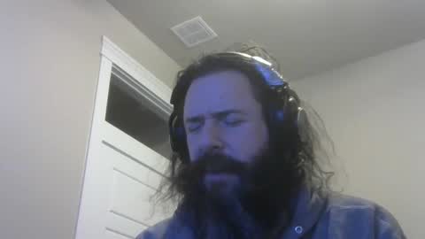 Snapshot of martlz chatting on 12/27/24, 03:42 Martlz online show from 12/27/24, 03:42