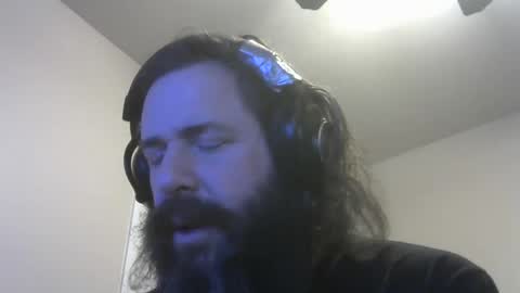 Snapshot of martlz chatting on 12/31/24, 09:31 Martlz online show from 12/31/24, 09:31