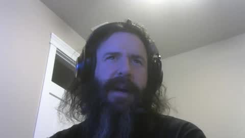 Snapshot of martlz chatting on 01/01/25, 12:55 Martlz online show from 01/01/25, 12:55