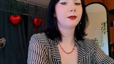 Snapshot of marty_bree chatting on 03/25/26, 02:23 Nancy online show from 03/25/26, 02:23