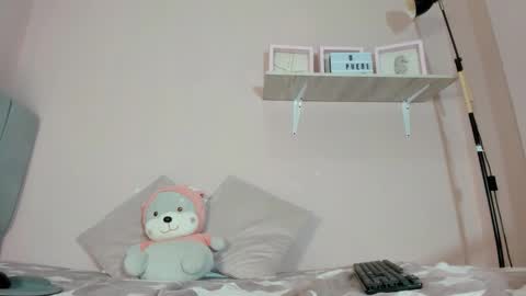 mary_cute9 online show from 11/03/25, 12:39