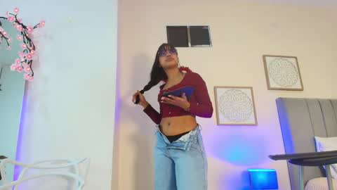 mary_cute9 online show from 02/28/26, 12:17
