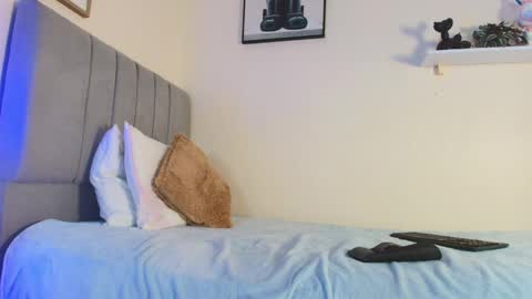 mary_cute9 online show from 04/30/26, 12:22