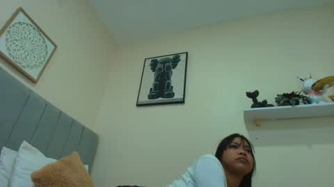 mary_cute9 online show from 06/10/26, 12:04