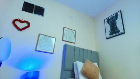 mary_cute9 online show from 07/10/26, 12:08