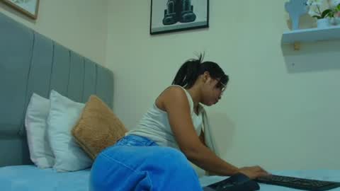 mary_cute9 online show from 07/13/26, 12:08