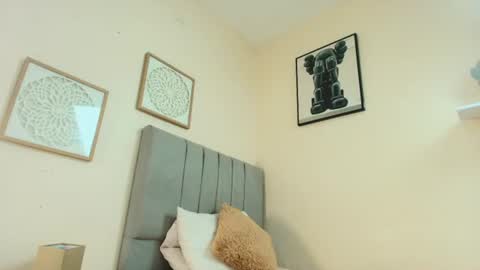 mary_cute9 online show from 07/22/26, 12:08