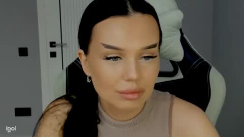 mary_jain13 online show from 10/09/25, 08:01