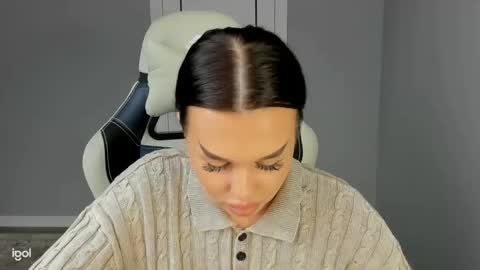 mary_jain13 online show from 10/22/25, 01:44