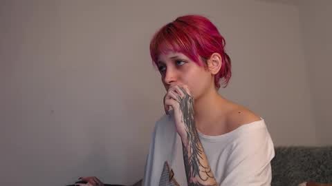                      100   online show from 10/09/25, 07:17