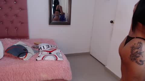 Snapshot of mary_live18 chatting on 03/11/25, 06:30 Hi guys im Mary online show from 03/11/25, 06:30