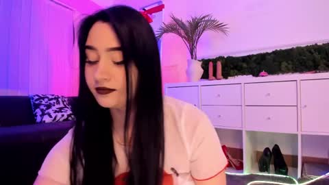 Mary online show from 06/04/26, 06:41