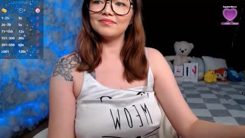 Snapshot of mary_lunar chatting on 02/16/26, 07:10 Mary online show from 02/16/26, 07:10