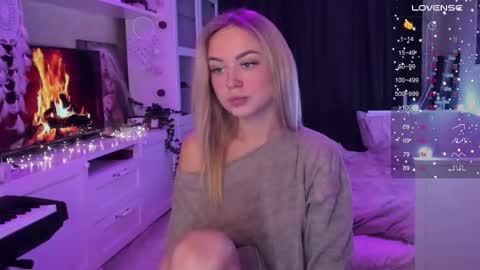 Mary online show from 11/23/25, 06:35