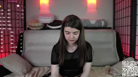 Snapshot of mary_shake chatting on 11/19/25, 11:38 Mary online show from 11/19/25, 11:38
