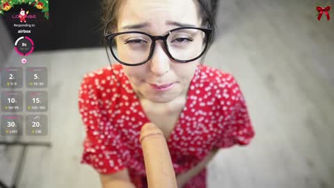 Snapshot of mary_shiota chatting on 12/25/24, 06:52 HelIo  Everyone Im MaryWelcome  to my room and  lets have  a good  time  together with me   online show from 12/25/24, 06:52