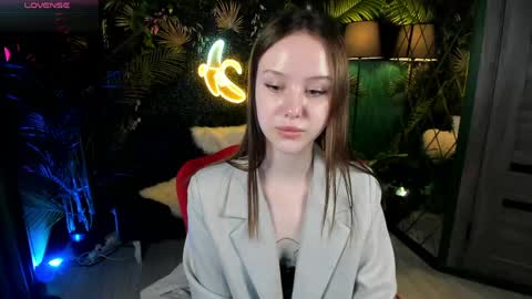 Snapshot of mary_sparkle_ chatting on 06/02/26, 02:46 yours fetish mary online show from 06/02/26, 02:46