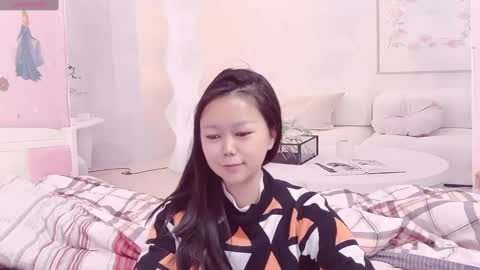 mary_uu online show from 03/07/25, 05:18