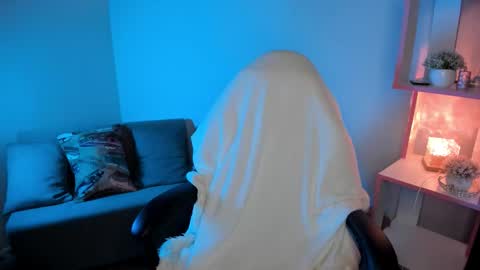 Snapshot of mary_xextra chatting on 09/26/25, 12:14 Mary GTM3Mon Wed Thu Sat Sun 0400 am-1030pm online show from 09/26/25, 12:14