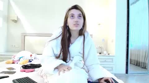 Snapshot of marya442004 chatting on 11/05/25, 05:51 marya442004 online show from 11/05/25, 05:51