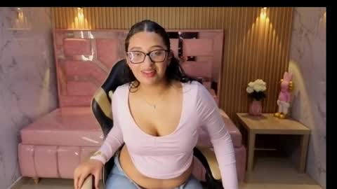 Snapshot of marya_stevens_s chatting on 06/04/26, 08:26 Mary online show from 06/04/26, 08:26