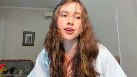 Snapshot of maryanncherry chatting on 03/21/26, 02:42 Maryann online show from 03/21/26, 02:42