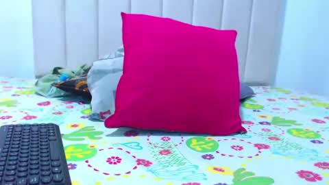 Snapshot of maryannlit chatting on 06/12/26, 12:48 maryannlit online show from 06/12/26, 12:48