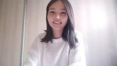 Snapshot of marybellegalaviz chatting on 06/14/26, 01:02 Lily online show from 06/14/26, 01:02