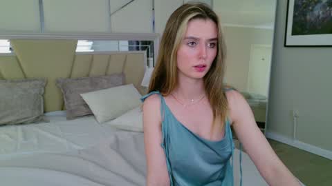 Snapshot of marybeth_snow chatting on 01/25/25, 11:22 Marybeth online show from 01/25/25, 11:22