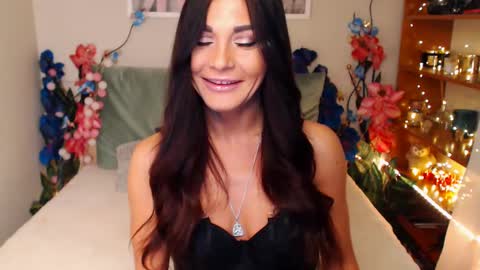 Mary online show from 02/20/25, 04:07