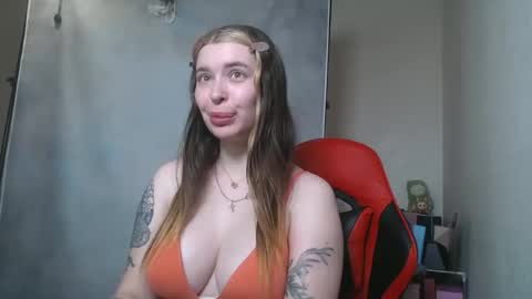 maryh0tlove online show from 06/10/26, 12:04