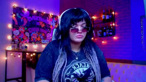 Mary online show from 05/12/26, 02:41