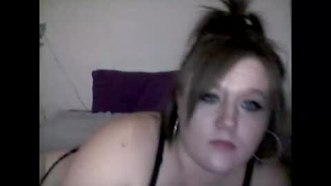 Snapshot of maryjane7036 chatting on 02/09/25, 12:19 maryjane7036 online show from 02/09/25, 12:19