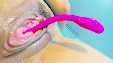 Snapshot of maryjoe11 chatting on 01/22/25, 04:02 maryjoe11 online show from 01/22/25, 04:02