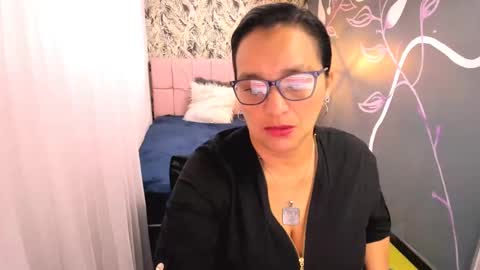 Marylin online show from 03/03/25, 07:49