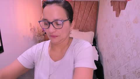 Marylin online show from 10/01/25, 07:53