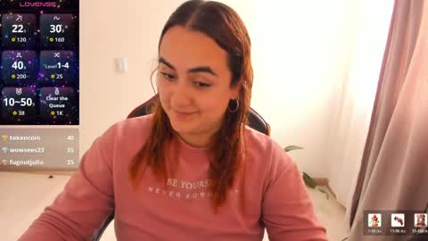Dulce Maria online show from 05/04/26, 10:06
