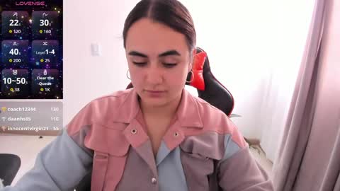 Dulce Maria online show from 05/07/26, 06:13
