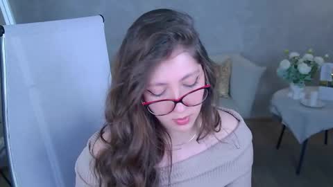 Snapshot of marymillerr chatting on 05/09/26, 09:36 Mary Miller online show from 05/09/26, 09:36