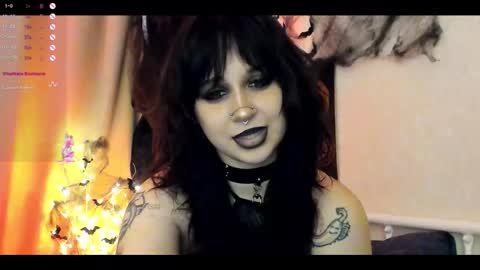 Snapshot of marynixoxo chatting on 10/25/25, 01:18 Mary x online show from 10/25/25, 01:18