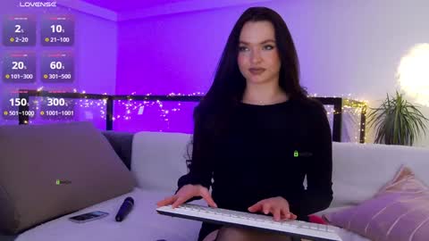 Marina online show from 12/30/24, 03:57